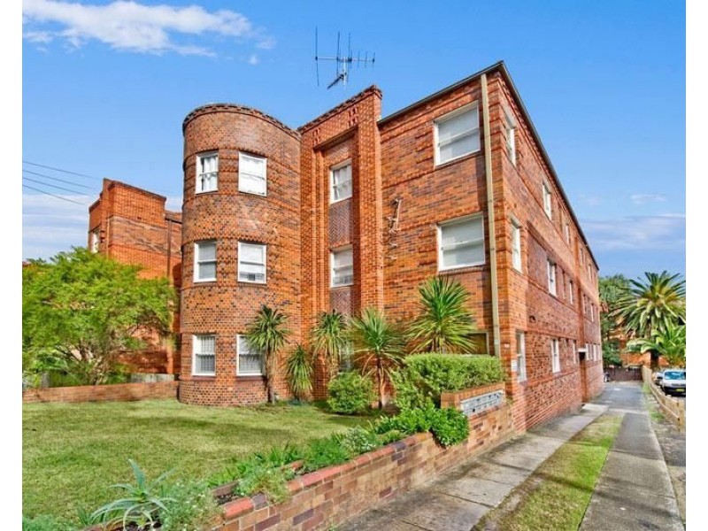 2/11 Botany Street, Bondi Junction NSW 2022