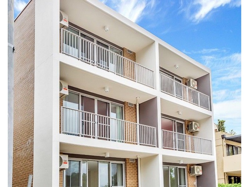 3/202 Old South Head Road, Bondi NSW 2026