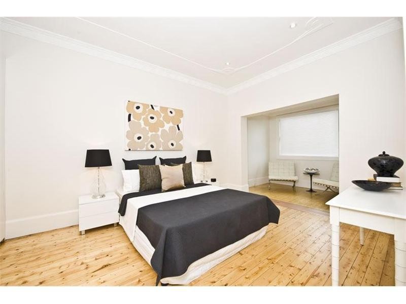 22 Oakley Road, North Bondi NSW 2026