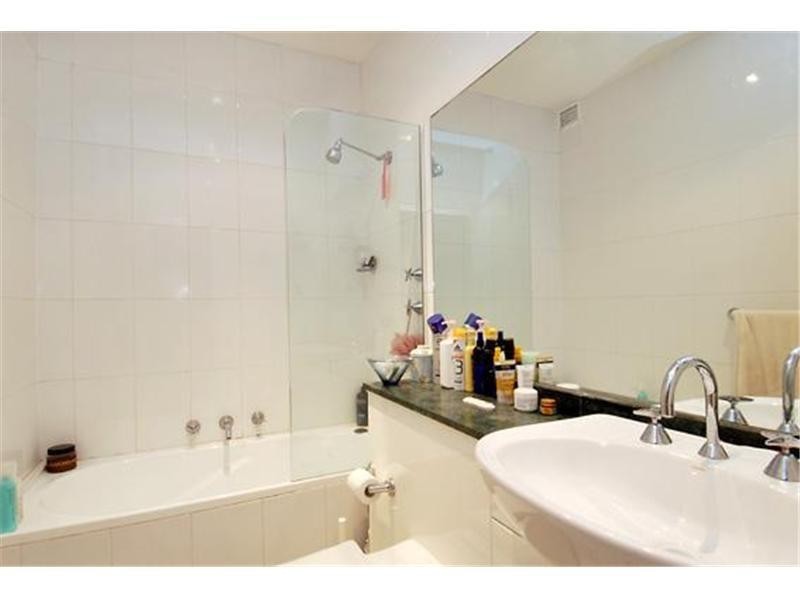 26 Saunders Street, Pyrmont NSW 2009