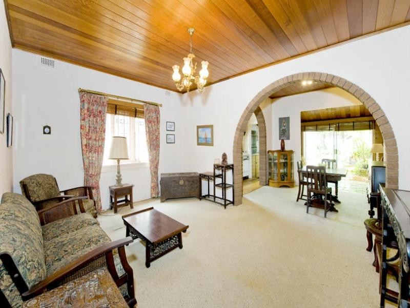 10 Glenayr Avenue, North Bondi NSW 2026