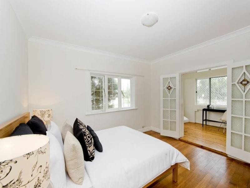 2/124 Warners Avenue, Bondi Beach NSW 2026