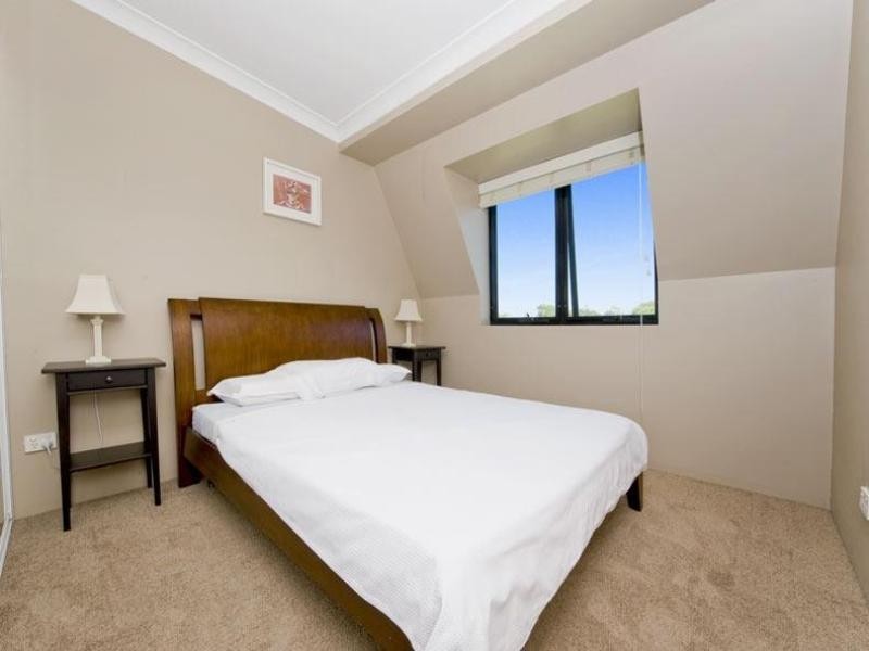 19/6-8 Albert Street, Newtown NSW 2042