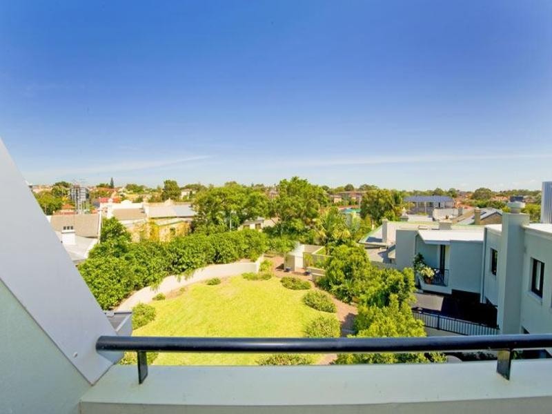 19/6-8 Albert Street, Newtown NSW 2042