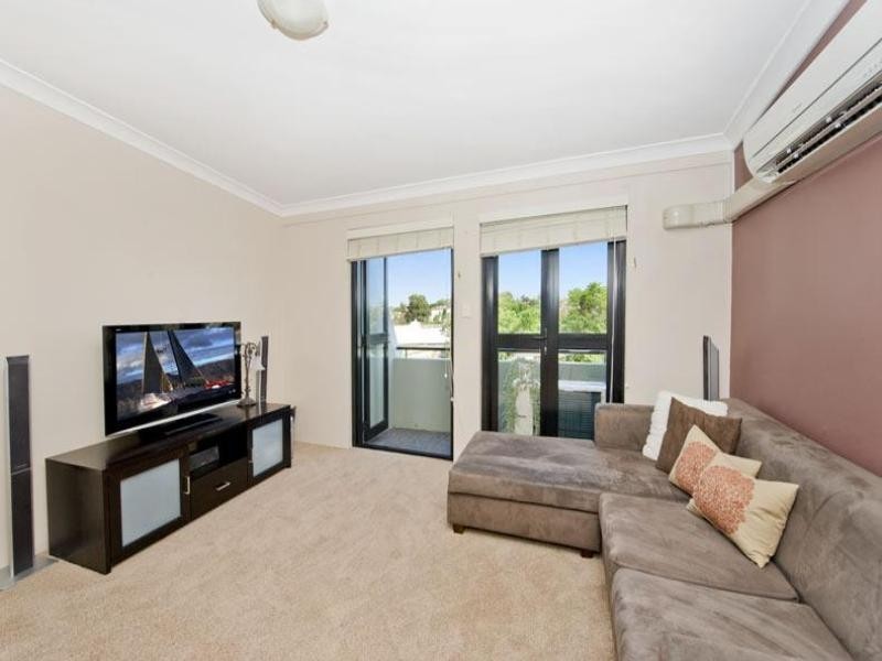 19/6-8 Albert Street, Newtown NSW 2042