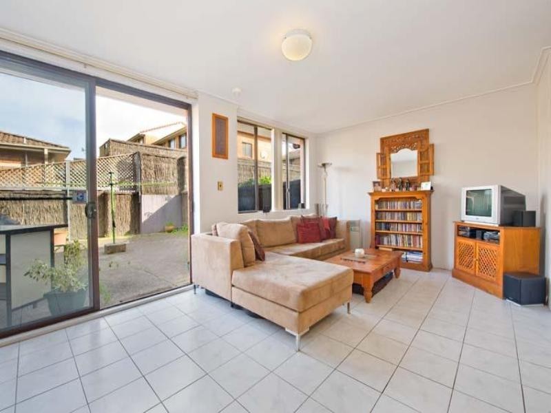 64/465 The Boulevard, Kirrawee NSW 2232