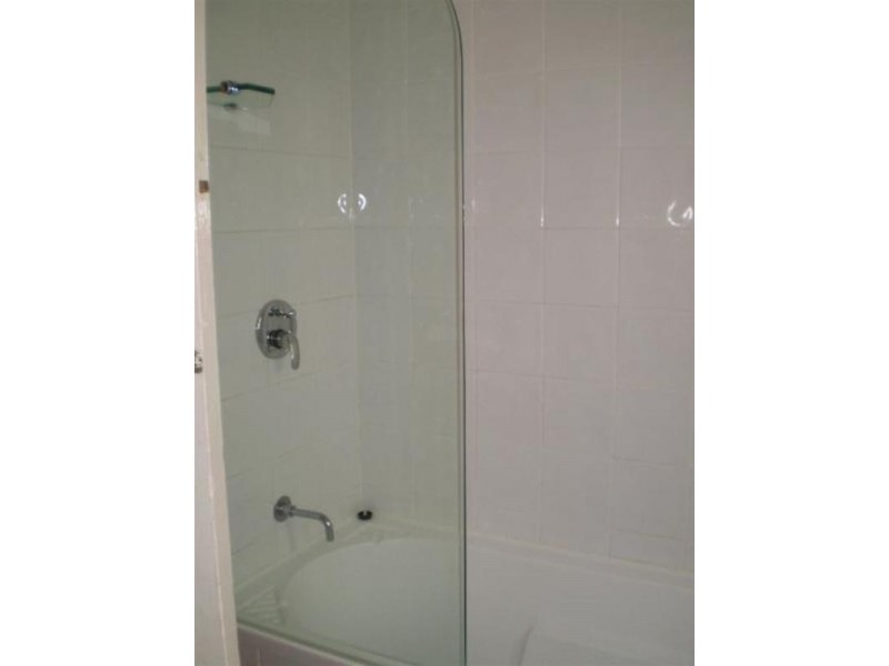 27 Oakley Road, North Bondi NSW 2026