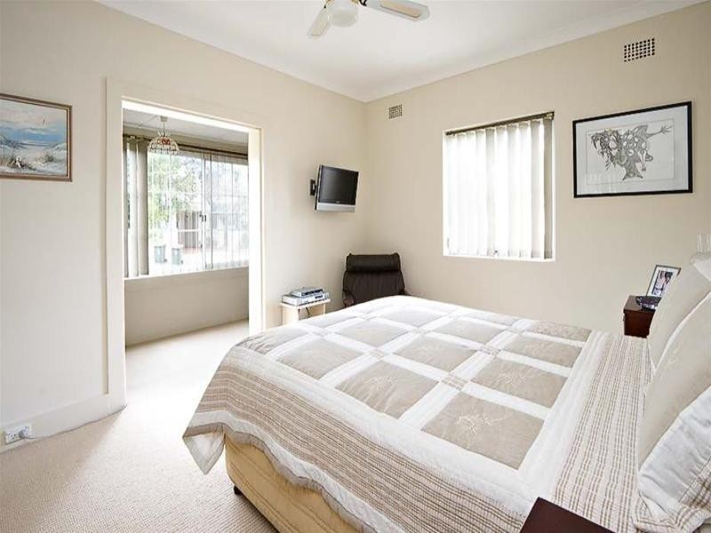 25 Plowman Street, North Bondi NSW 2026