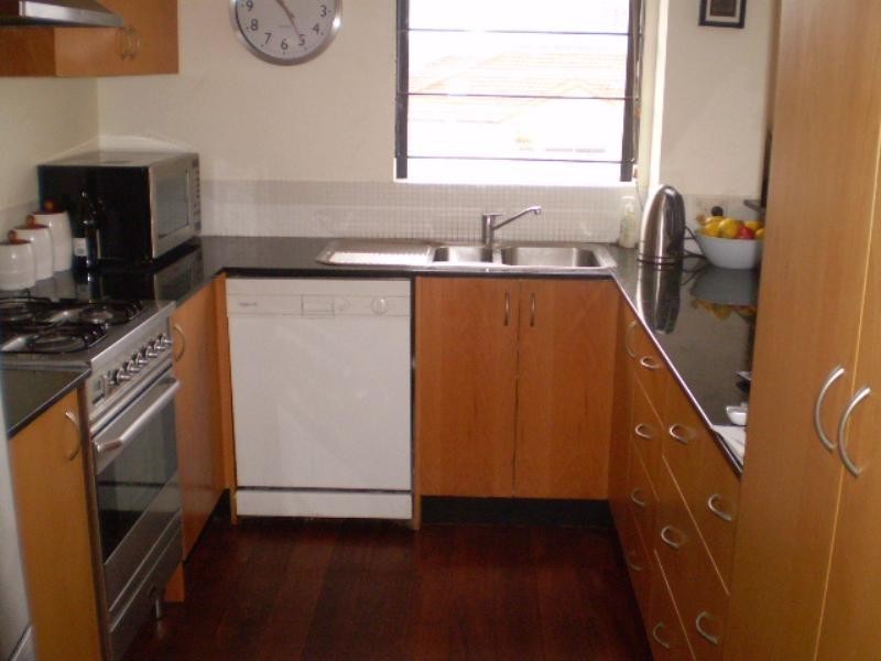 2/7 Alexander Street, Tamarama NSW 2026