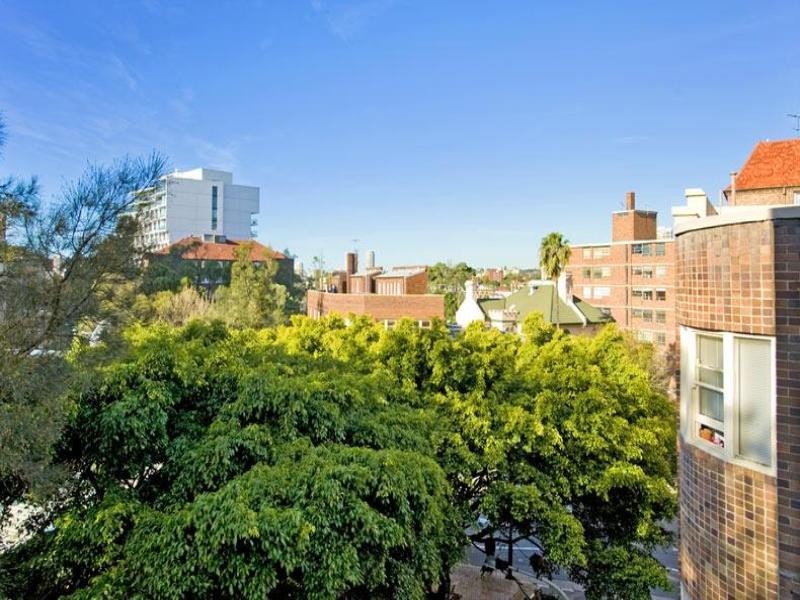 31/1a Barncleuth Square, Potts Point NSW 2011