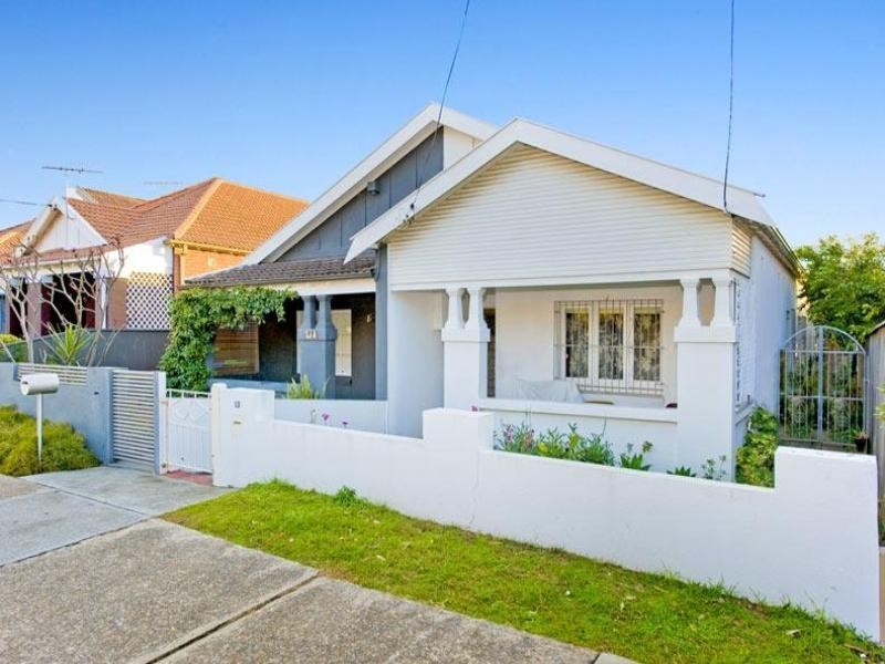 13 Glenayr Avenue, North Bondi NSW 2026