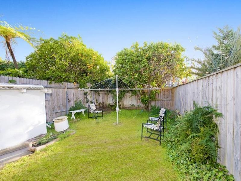 13 Glenayr Avenue, North Bondi NSW 2026