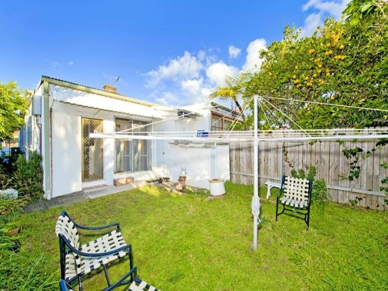 13 Glenayr Avenue, North Bondi NSW 2026