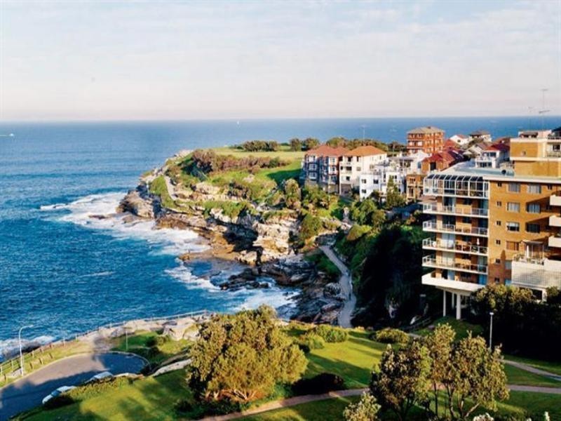 2b/3 Campbell Parade, Bondi Beach NSW 2026