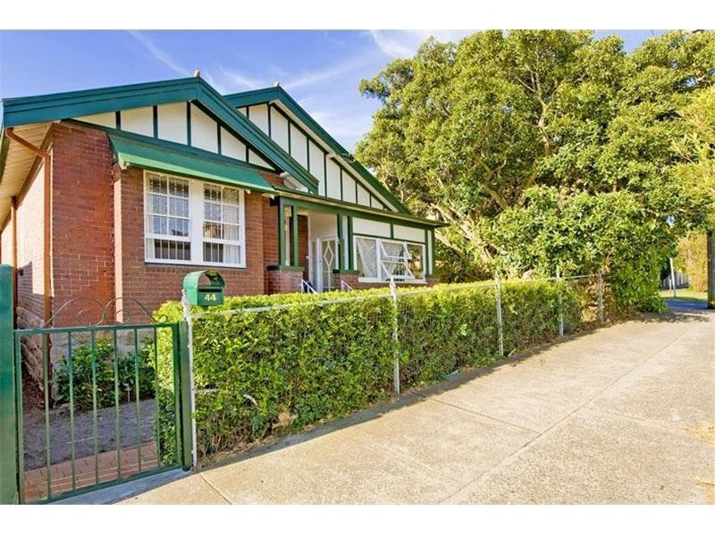 44 Allens Parade, Bondi Junction NSW 2022