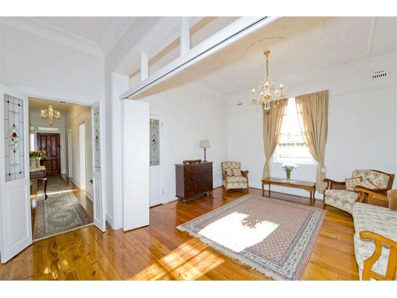 44 Allens Parade, Bondi Junction NSW 2022