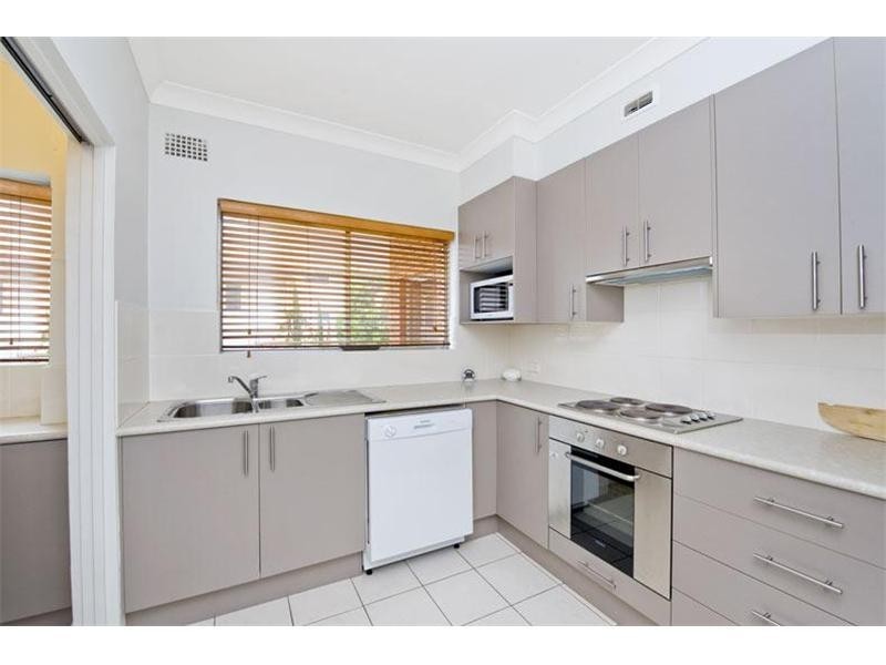 2/137 Wellington Street, Bondi Beach NSW 2026