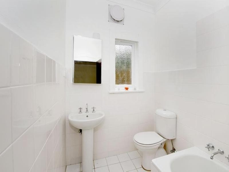 1/37a Bourke Street, Queens Park NSW 2022