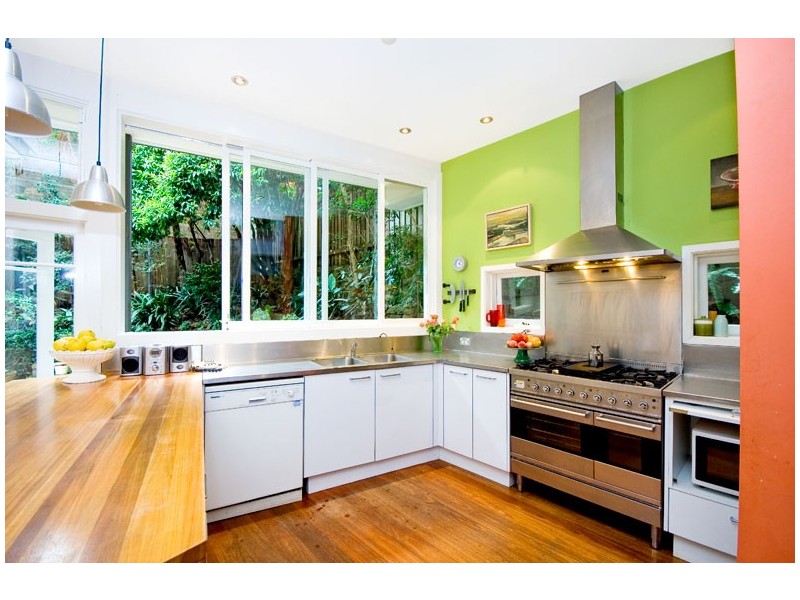 8 Yenda Avenue, Queens Park NSW 2022