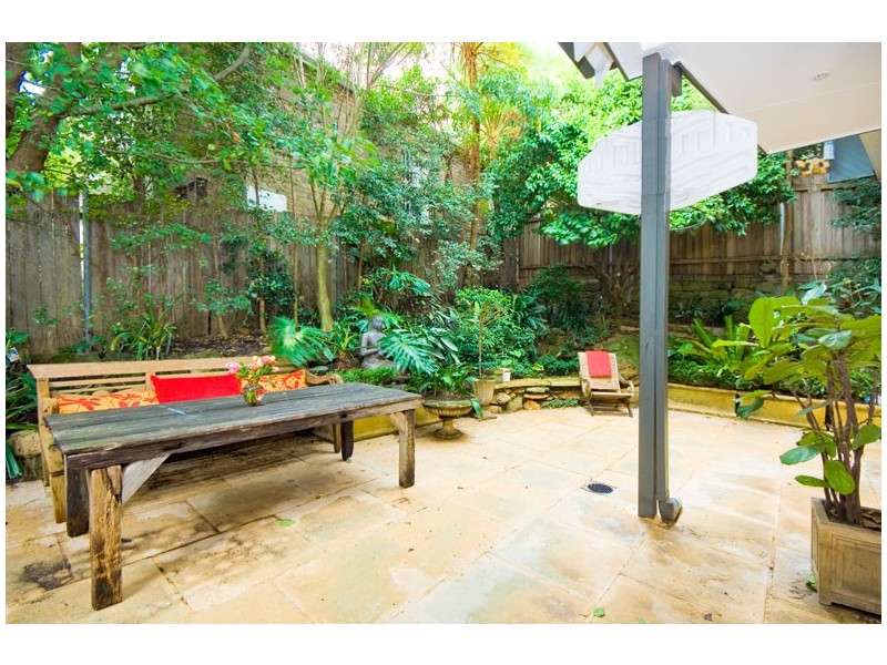 8 Yenda Avenue, Queens Park NSW 2022