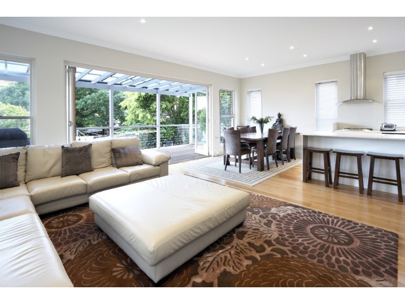 25 Castlefield Street, Bondi NSW 2026