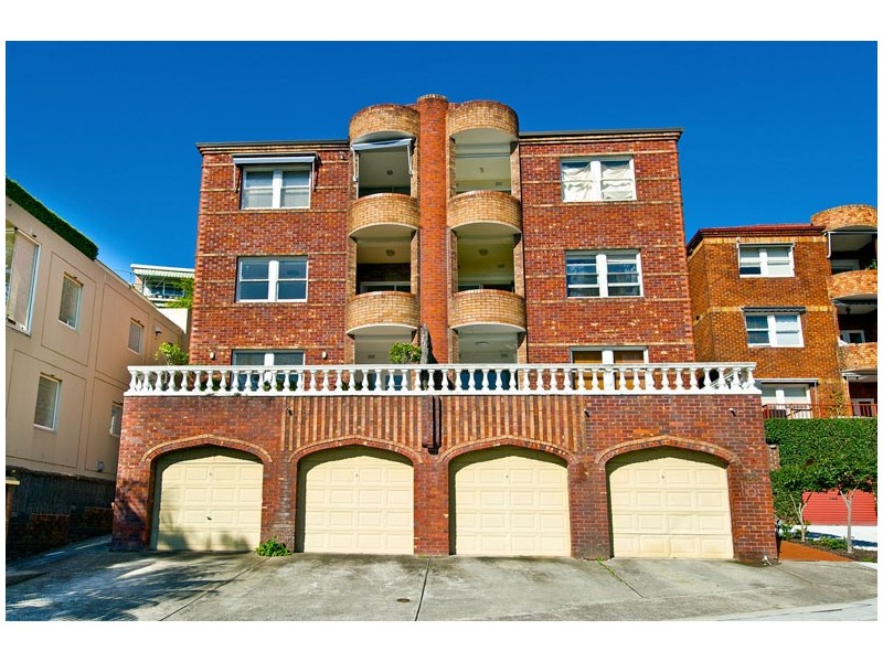 4/18 Yarranabbe Road, Darling Point NSW 2027