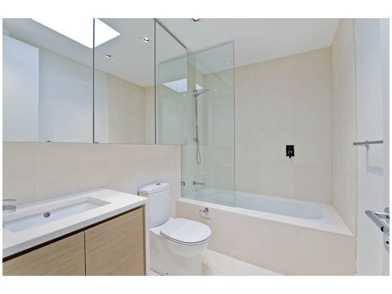 13/64 Penkivil Street, Bondi NSW 2026