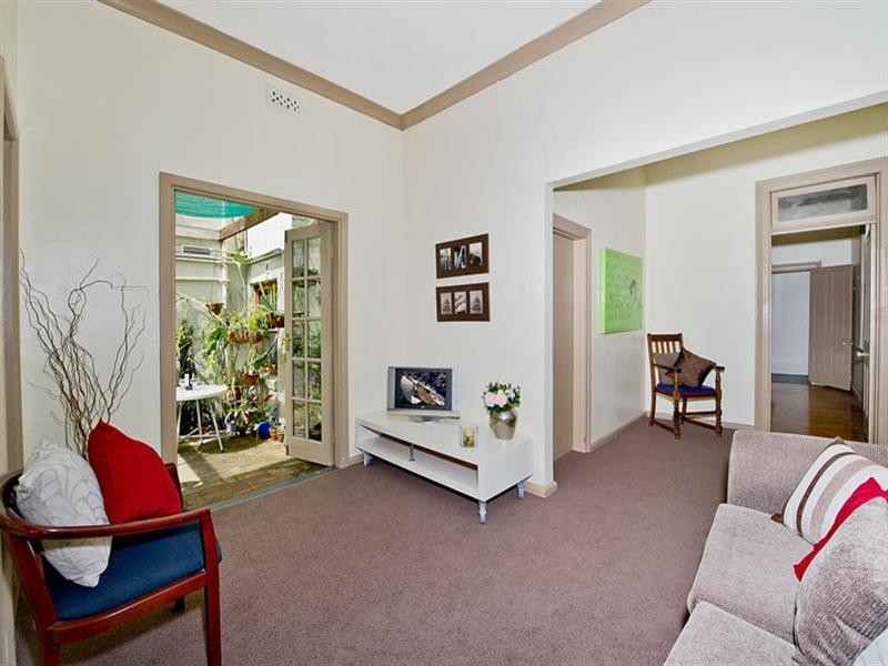 2/10-11 Fern Place, Woollahra NSW 2025