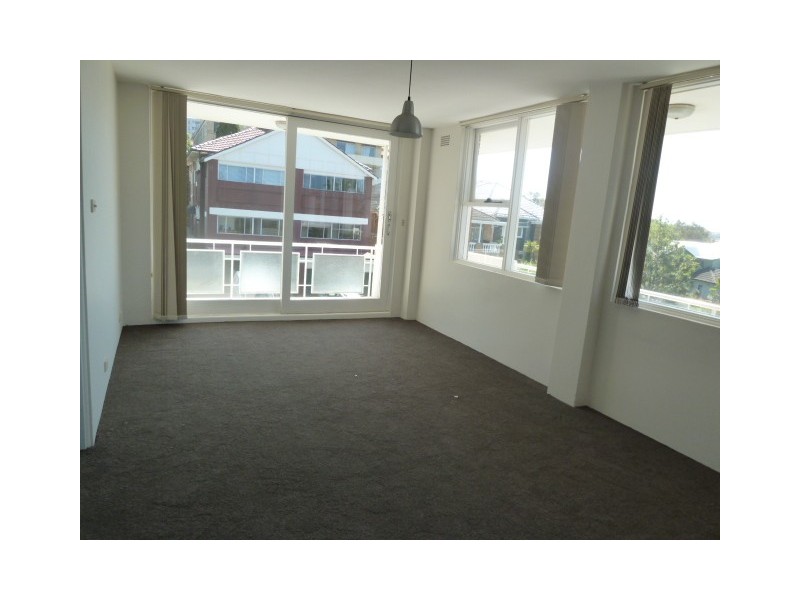 2/16 Miller Street, Bondi NSW 2026