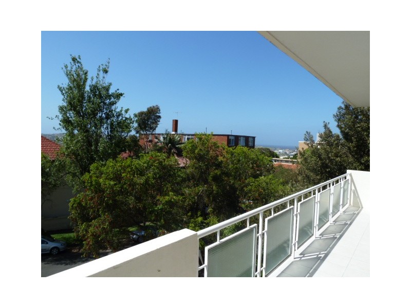 2/16 Miller Street, Bondi NSW 2026