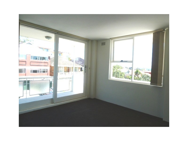 2/16 Miller Street, Bondi NSW 2026