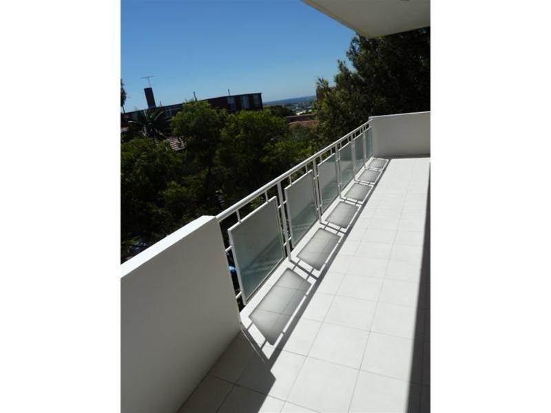 2/16 Miller Street, Bondi NSW 2026