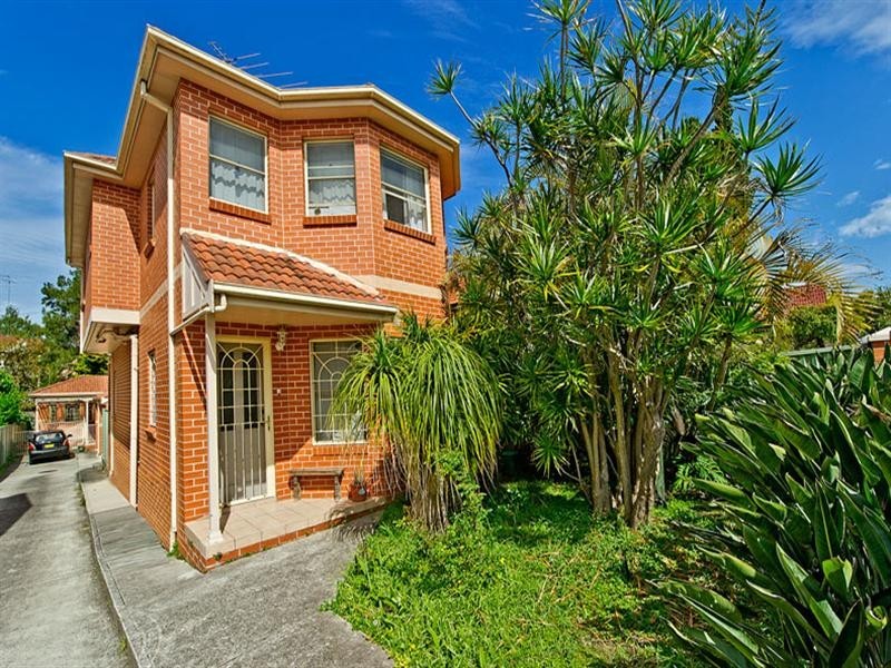 2 Anglesea Street, Bondi NSW 2026