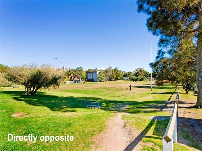 2/22 Warners Avenue, North Bondi NSW 2026