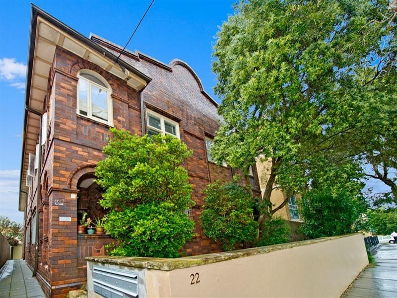 2/22 Warners Avenue, Bondi NSW 2026