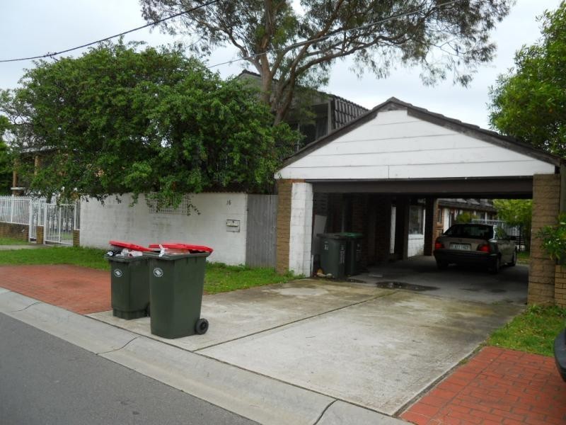 2/16 Glanfield Street, Maroubra NSW 2035