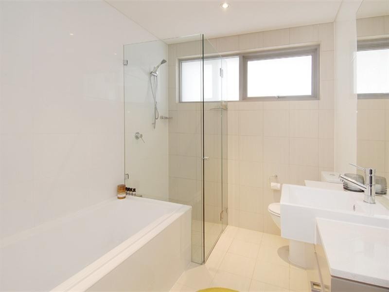 2/277 Kingsway, Caringbah NSW 2229