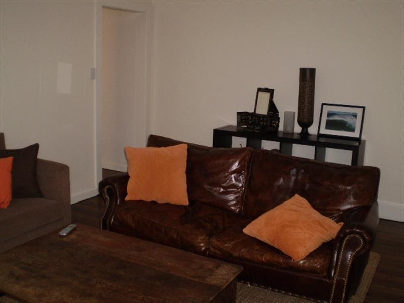 13 Rowland Avenue, Tamarama NSW 2026