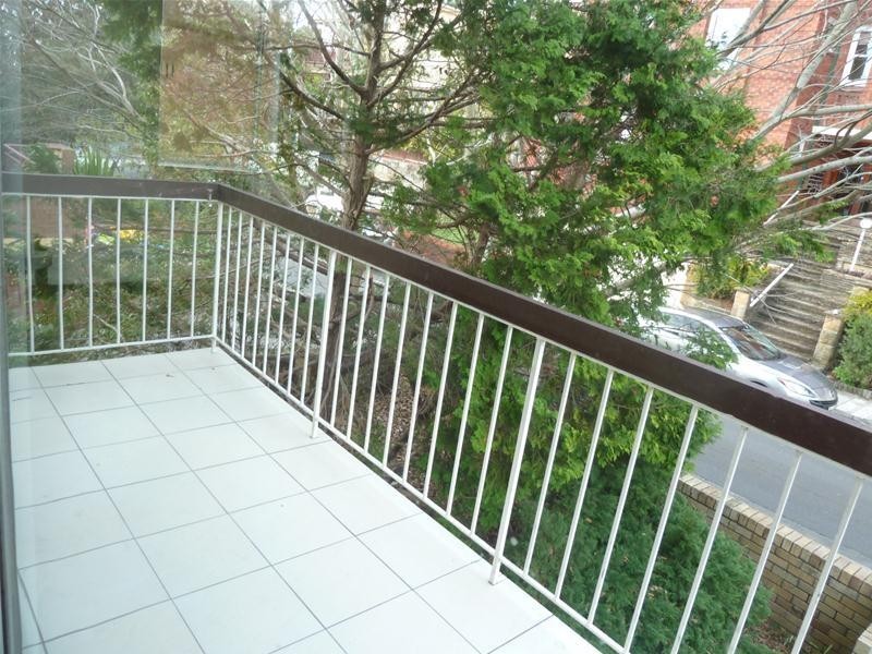 2/15 Martins Avenue, Bondi NSW 2026