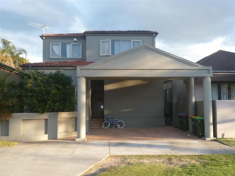 37 Gilgandra Road, North Bondi NSW 2026