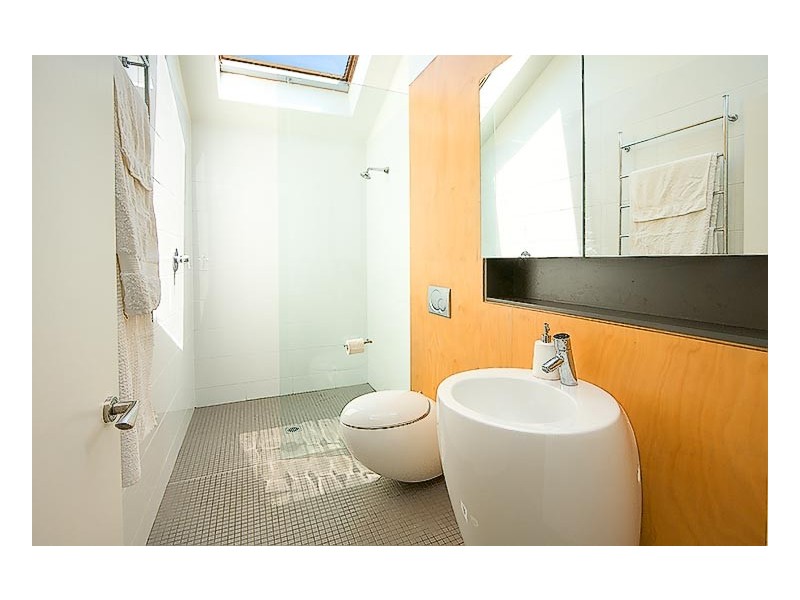 24 Wallis Parade, Bondi NSW 2026