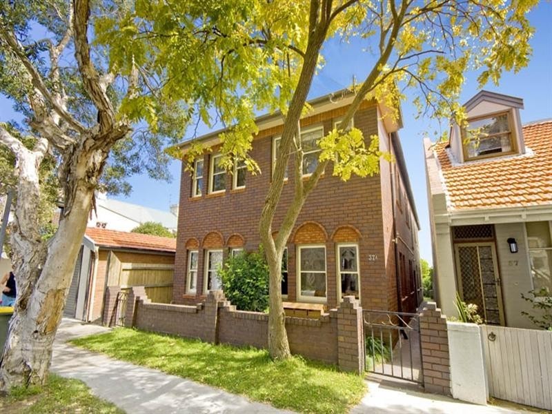 2/37a Bourke Street, Queens Park NSW 2022