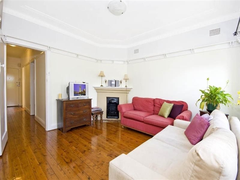 2/37a Bourke Street, Queens Park NSW 2022