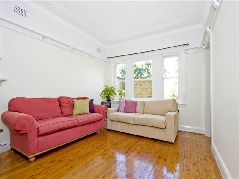 2/37a Bourke Street, Queens Park NSW 2022