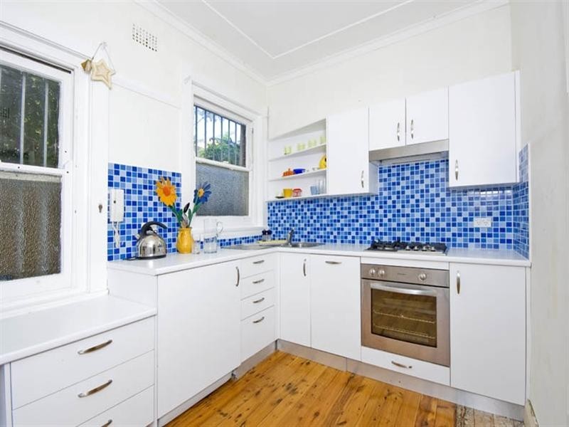 2/37a Bourke Street, Queens Park NSW 2022