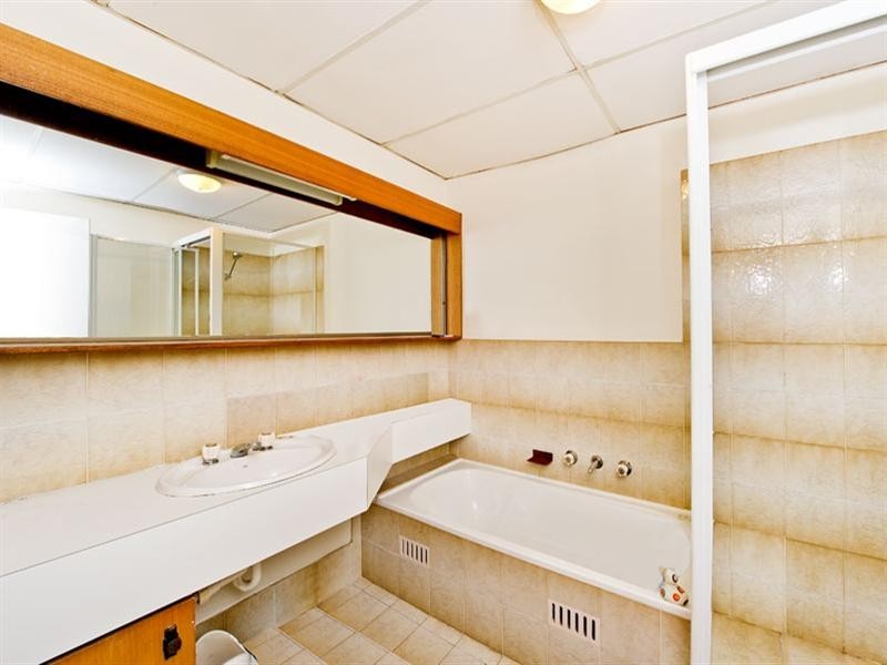 53/215 Bridge Road, Glebe NSW 2037