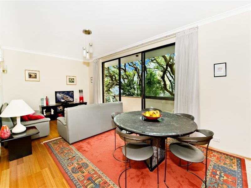 2/1 Forest Knoll Avenue, Bondi Beach NSW 2026