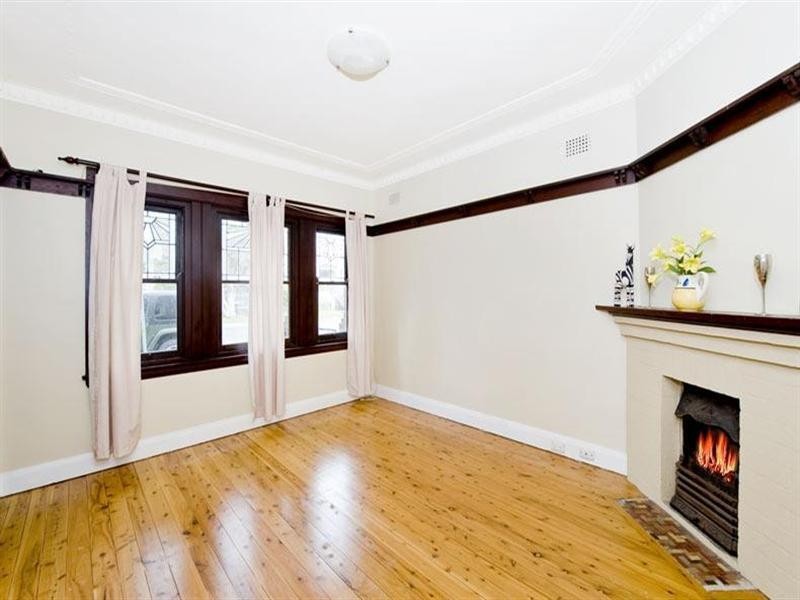 1/37a Bourke Street, Queens Park NSW 2022