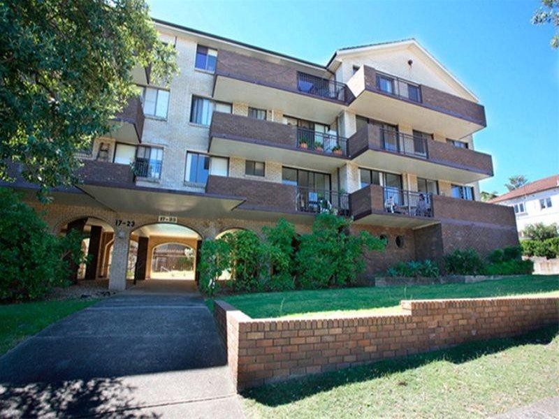 17/17 Wallis Parade, Bondi Beach NSW 2026