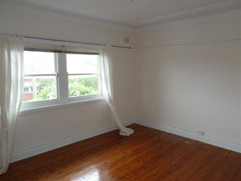 4/2 Santa Marina Avenue, Waverley NSW 2024